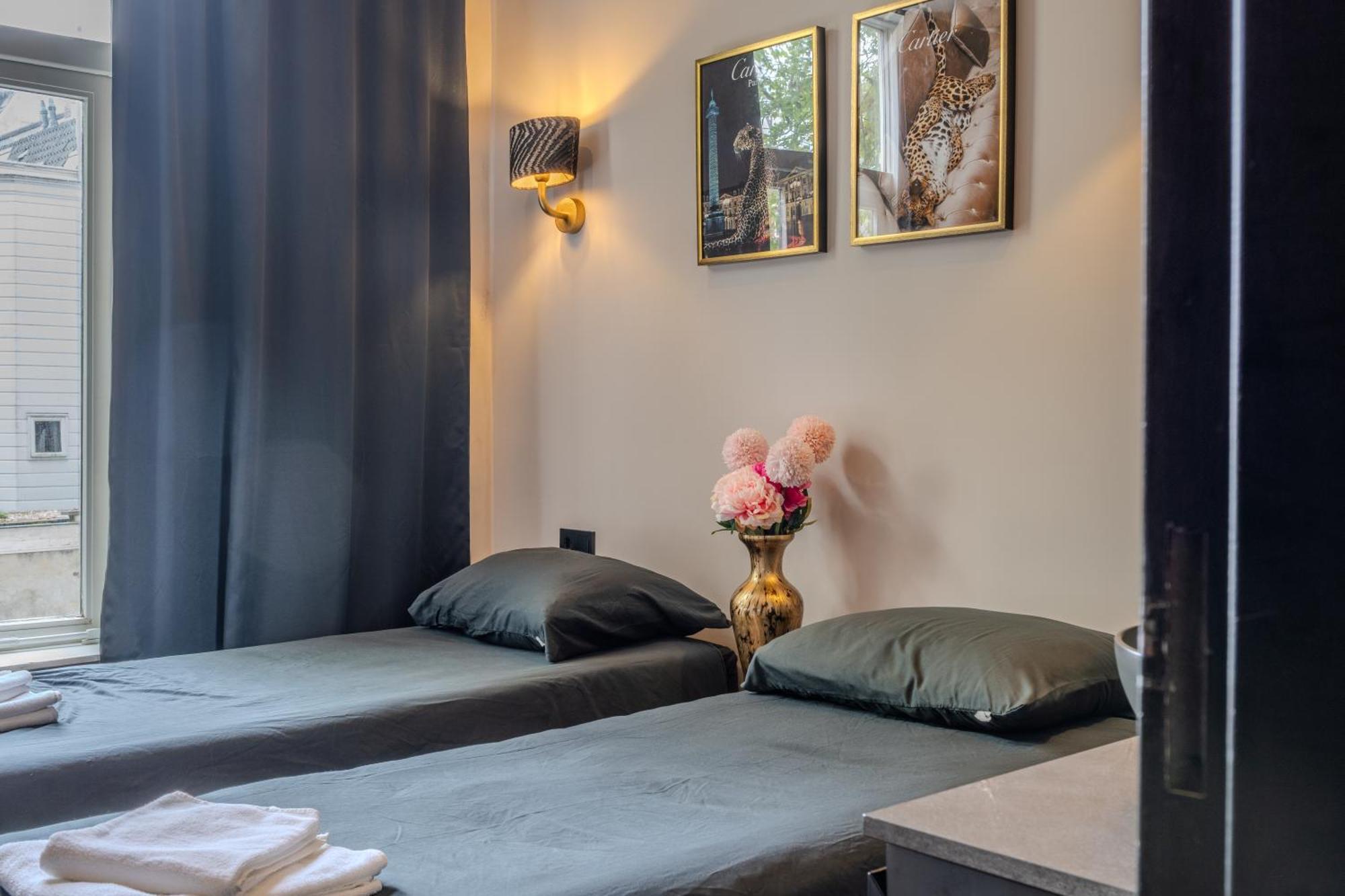 Hotel 83 Amsterdam Dış mekan fotoğraf